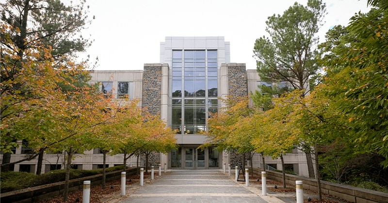 DUKE EXECUTIVE LEADERSHIP PROGRAM IN HEALTHCARE